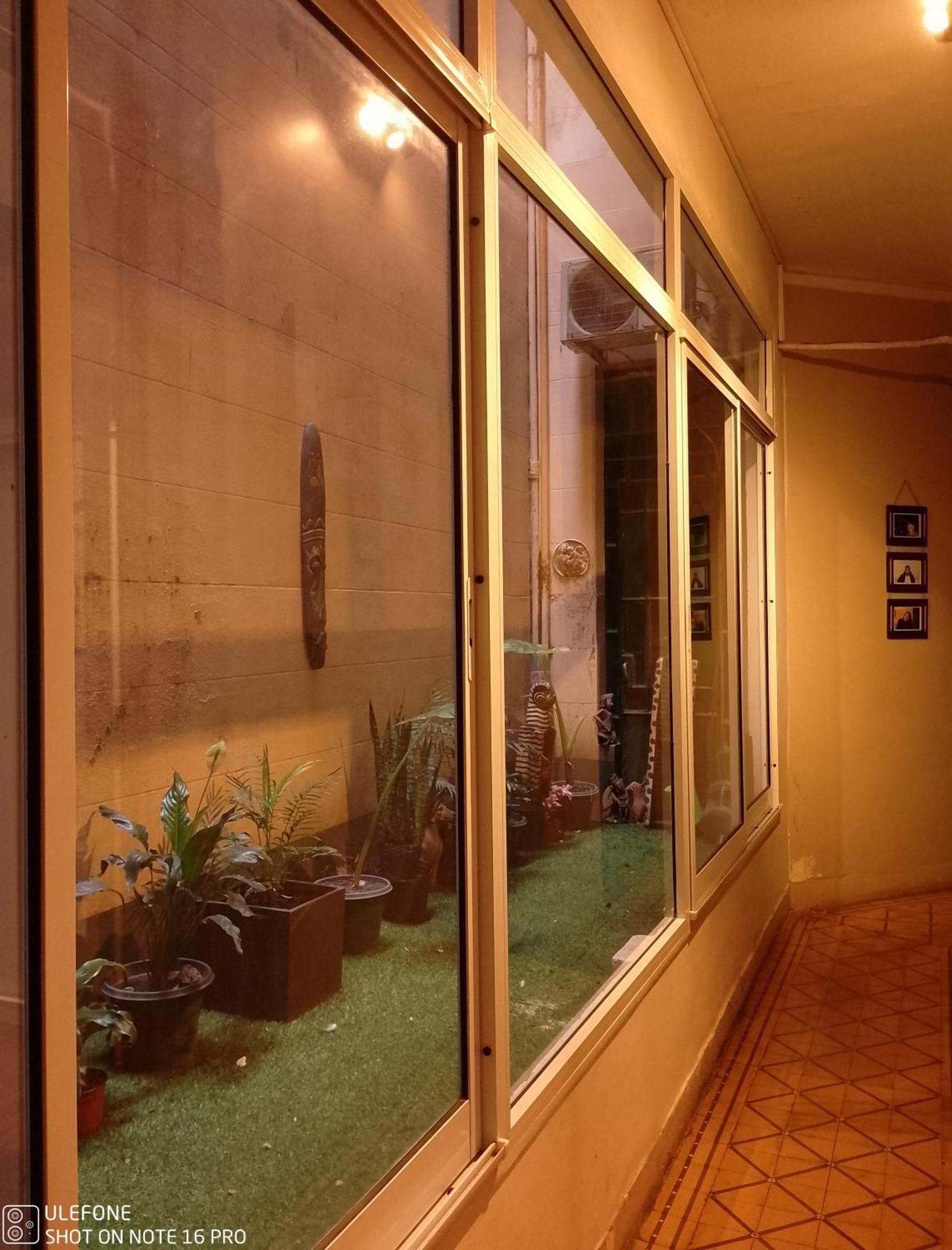 Comodo Centro: Convenient Near Gastronomy Hubs Apartment *