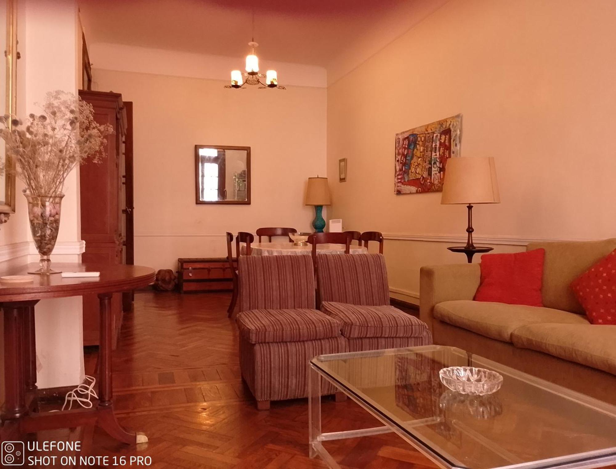 Apartment Comodo Centro: Convenient Near Gastronomy Hubs Buenos Aires