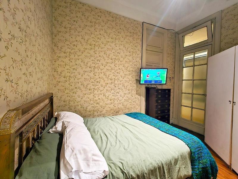 Apartment Comodo Centro: Convenient Near Gastronomy Hubs *